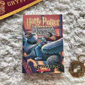 Harry Potter and the Prisoner of Azkaban book 3